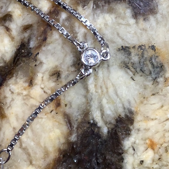 Swarovski Crystal Y necklace - Picture 7 of 9